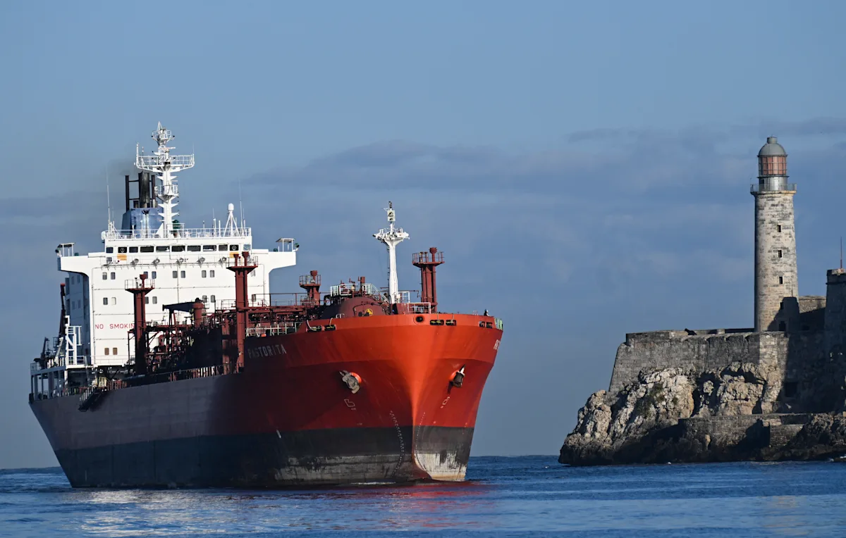 Oil analysts say there is a supply glut — why that hasn't translated to lower prices this year